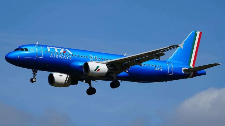 ita airways airbus a320